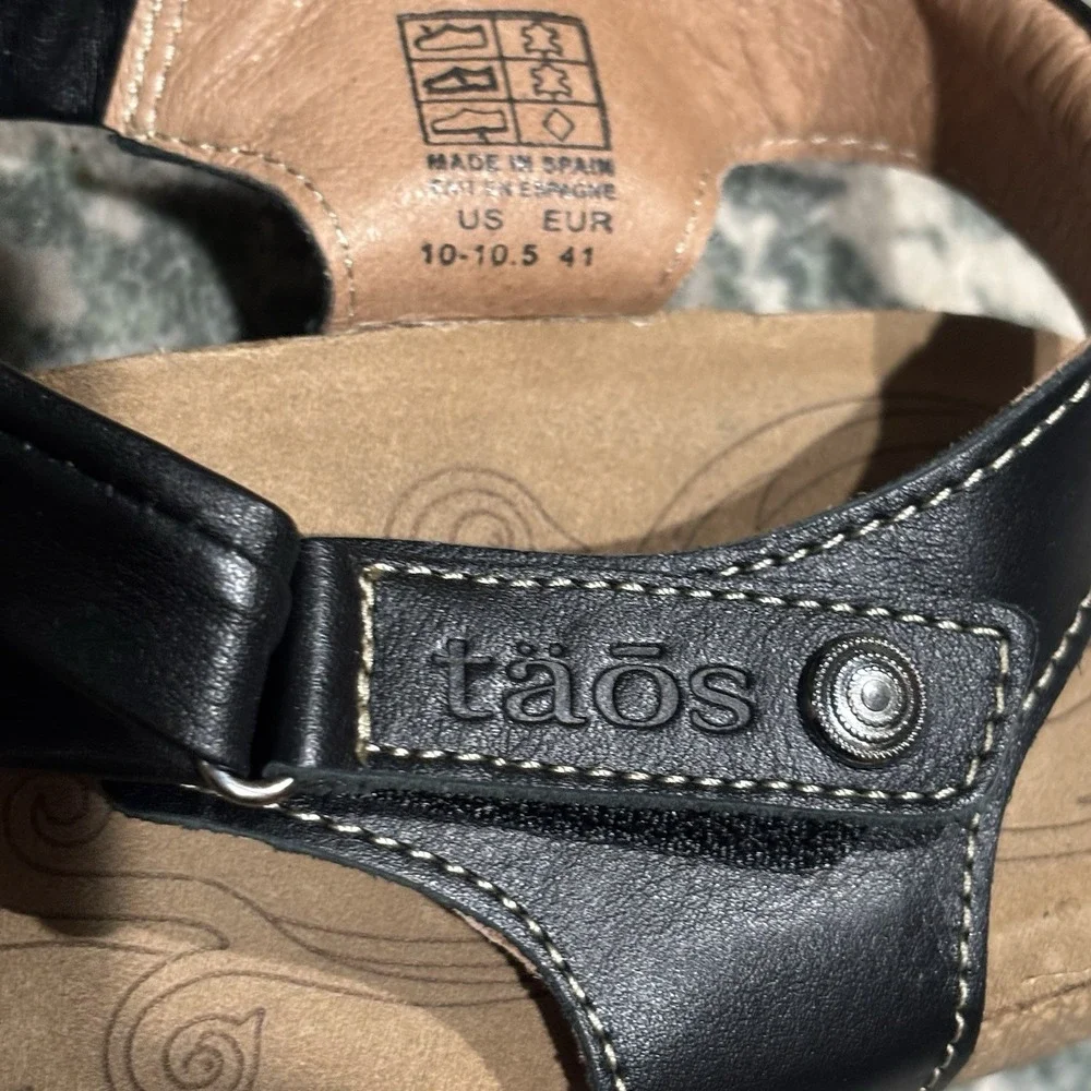 Taos UNIVERSE—Black -Size US 10-10.5 UNV-1340 NEW IN BOX!